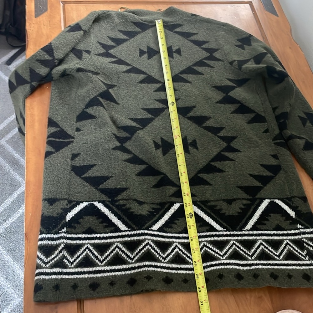 Frye Aztec Geometric Patterned Open Face Cardigan… - image 8